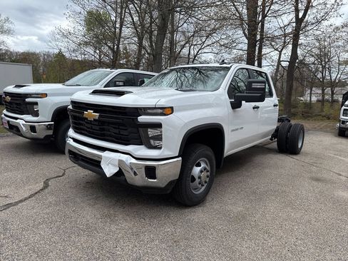 New 2026 Chevrolet Silverado 3500 W/T w/ WT Fleet Convenience Package AWD/4WD image 6