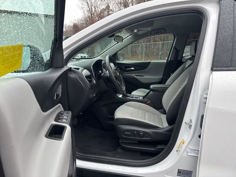 Used 2024 Chevrolet Equinox LS image 14