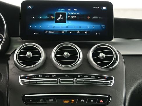 Used 2022 Mercedes-Benz GLC 300 image 15