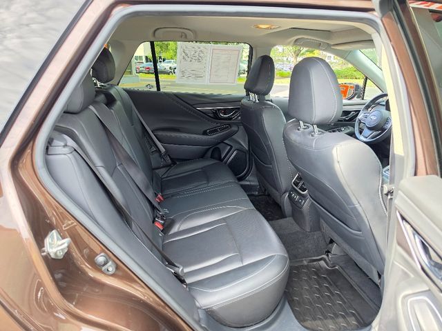 Used 2020 Subaru Outback Limited AWD/4WD image 14