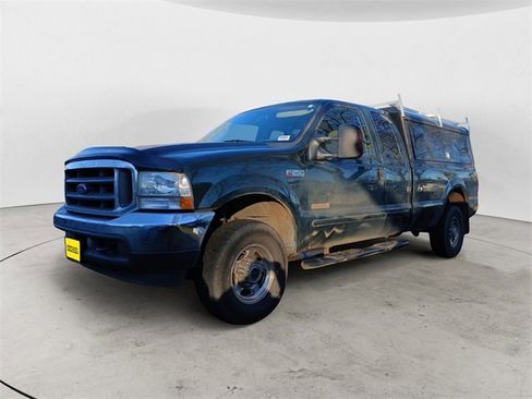 Used 2003 Ford F250 Lariat image 1