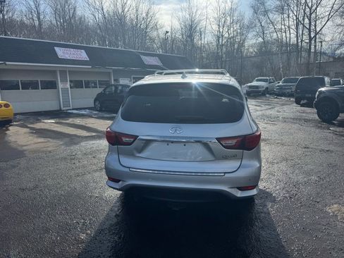 Used 2017 INFINITI QX60 AWD w/ Premium Plus Package image 8