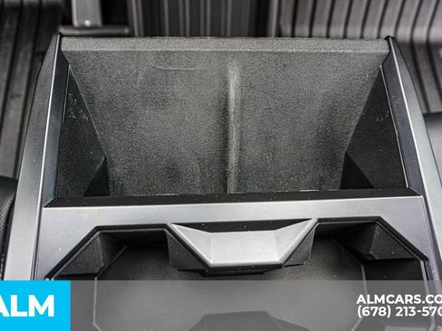 Used 2025 Tesla Cybertruck AWD Crew Cab image 43