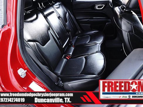 Certified 2023 Jeep Compass Limited image 16