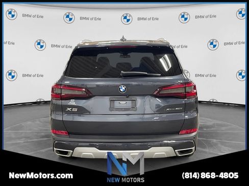 Certified 2022 BMW X5 xDrive40i w/ Premium Package AWD/4WD image 4