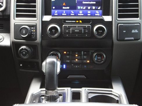 Used 2019 Ford F150 Raptor w/ Equipment Group 802A Luxury AWD/4WD image 26