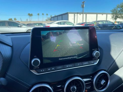 Used 2025 Nissan Sentra SV FWD image 23