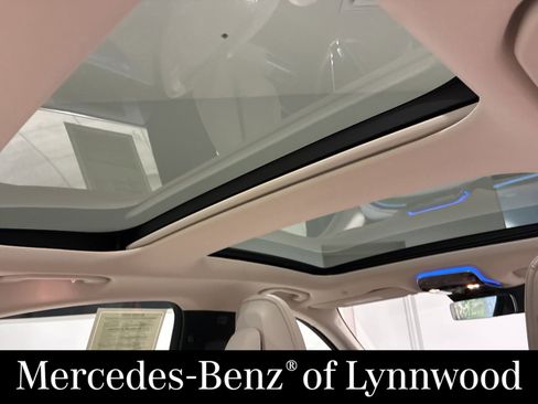 Used 2026 Mercedes-Benz E 350 4MATIC Sedan image 12