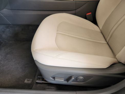 Used 2025 Hyundai Sonata SEL FWD image 24