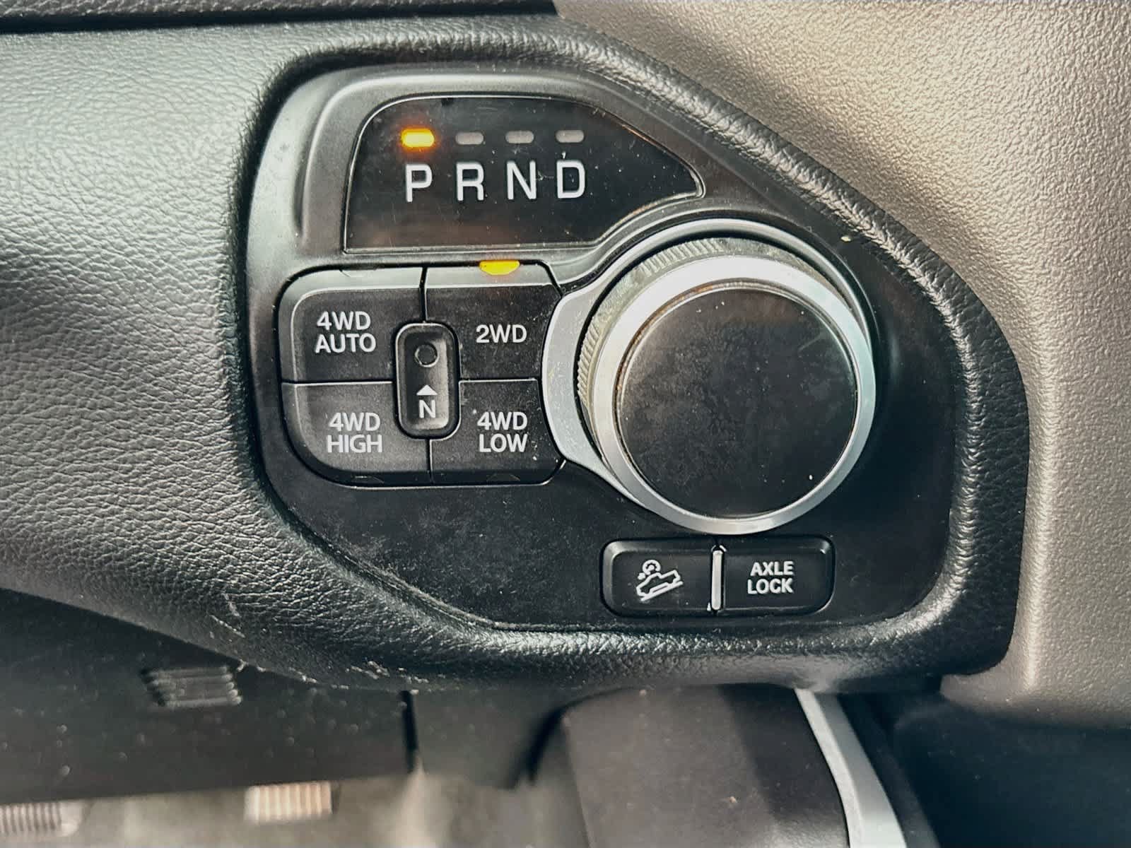 Used 2022 RAM 1500 Big Horn AWD/4WD image 16
