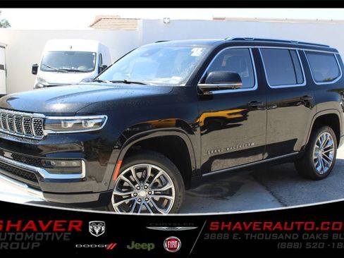 Used 2022 Jeep Grand Wagoneer Series II w/ Premium Group II AWD/4WD image 1