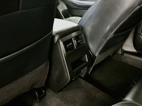 Used 2024 Mitsubishi Outlander SE AWD/4WD image 28