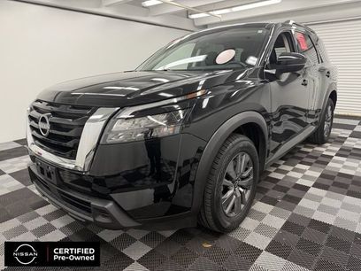 Certified 2024 Nissan Pathfinder SV