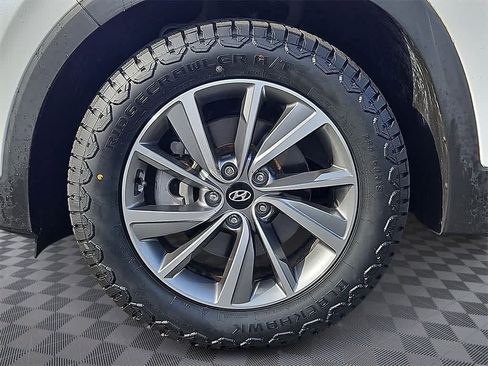 Used 2019 Hyundai Santa Fe SEL w/ Cargo Package image 8