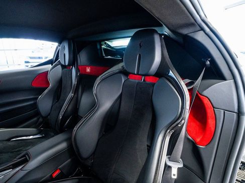 Used 2021 Ferrari SF90 Stradale image 40