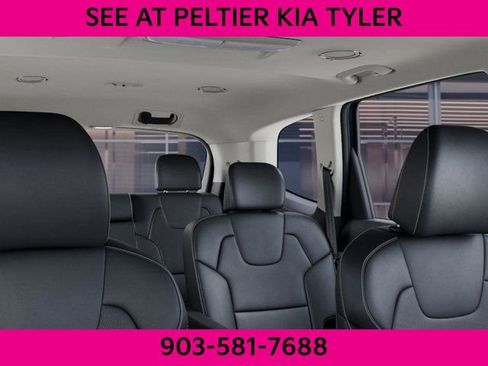New 2025 Kia Telluride S image 29