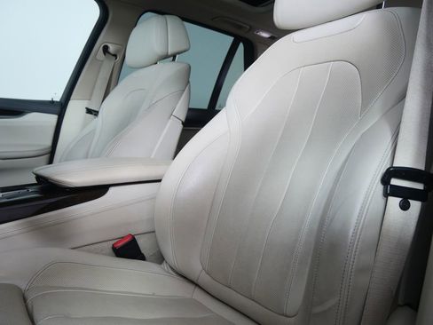 Used 2016 BMW X5 xDrive35i image 11