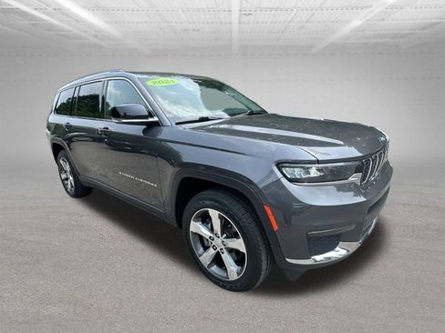 Used 2021 Jeep Grand Cherokee L Limited w/ Trailer Tow Package AWD/4WD image 8