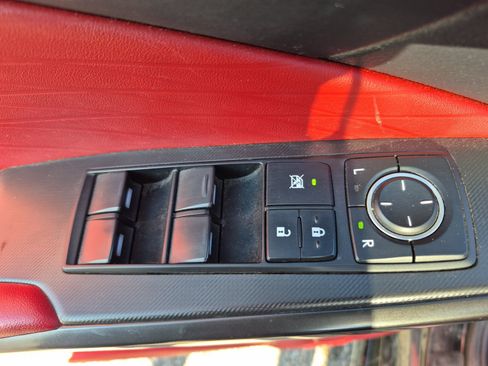 Used 2021 Lexus IS 350 F Sport w/ Accessory Package 2 AWD/4WD image 15
