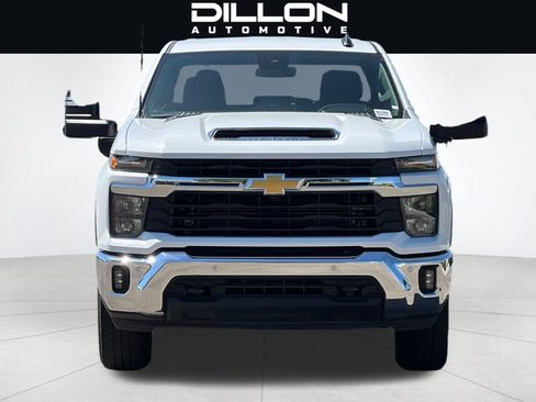 Used 2025 Chevrolet Silverado 3500 LT w/ Safety Package AWD/4WD image 9
