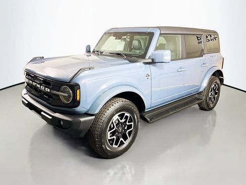 New 2025 Ford Bronco Outer Banks image 5
