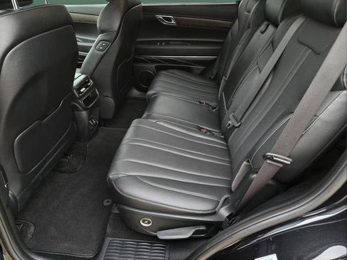 Used 2024 Genesis GV80 2.5T AWD/4WD image 23