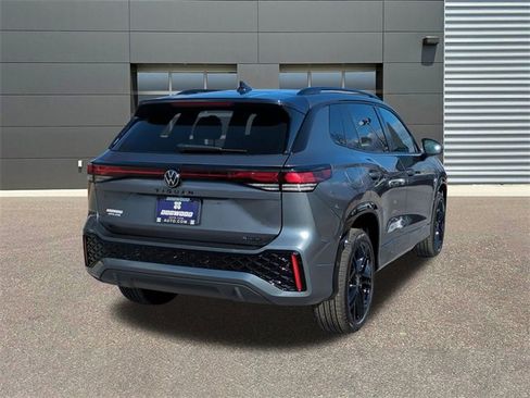 New 2026 Volkswagen Tiguan SE R-Line image 7