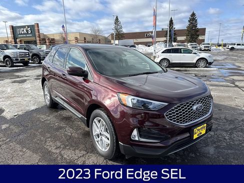 Used 2023 Ford Edge SEL w/ Convenience Package image 5