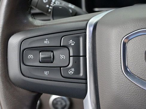 Used 2023 GMC Sierra 1500 SLT w/ SLT Premium Plus Package AWD/4WD image 19