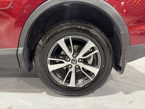 Used 2018 Toyota RAV4 XLE w/ Plus Extra Value Package image 35