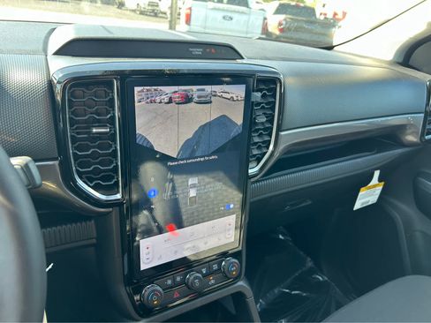 New 2025 Ford Ranger XLT w/ Equipment Group 301A High image 25