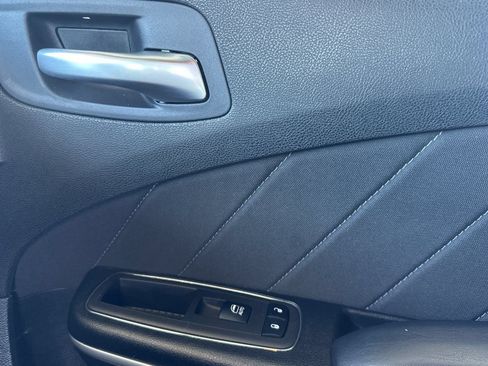 Used 2022 Dodge Charger SXT RWD image 26