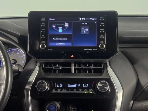Used 2022 Toyota Venza LE AWD/4WD image 22