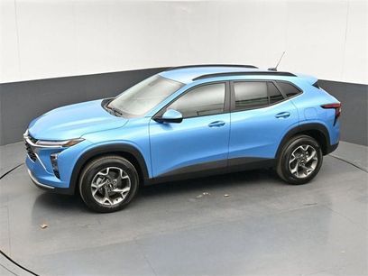 New 2026 Chevrolet Trax LT w/ Driver Confidence Package