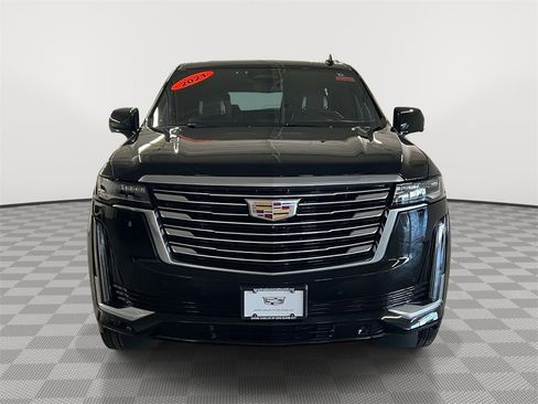 Certified 2021 Cadillac Escalade Premium Luxury Platinum image 2