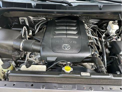 Used 2016 Toyota Tundra Platinum AWD/4WD image 36