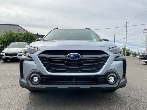 New 2025 Subaru Outback Premium image 2