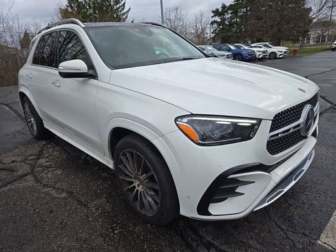 Used 2024 Mercedes-Benz GLE 350 4MATIC image 7