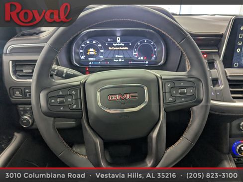 Used 2023 GMC Yukon XL AT4 w/ LPO, Floor Liner Package AWD/4WD image 23