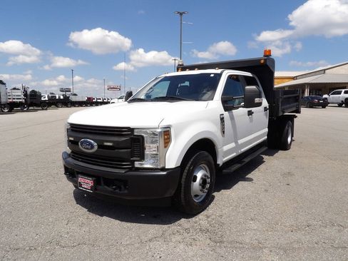 Used 2019 Ford F350 XL w/ Power Equipment Group RWD image 13
