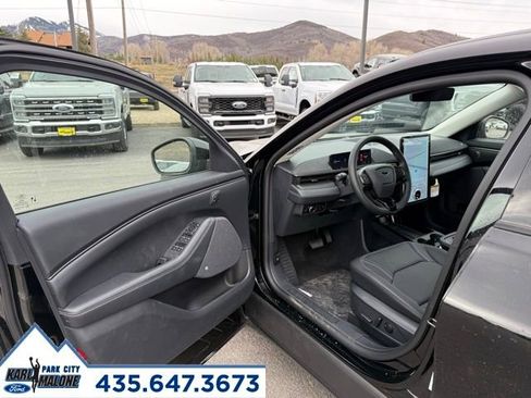 New 2026 Ford Mustang Mach-E Premium image 39