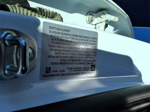 Used 2025 Chevrolet Silverado 3500 LT w/ Convenience Package image 30