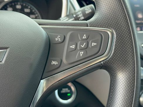 Certified 2024 Chevrolet Equinox LS w/ LS Convenience Package FWD image 19