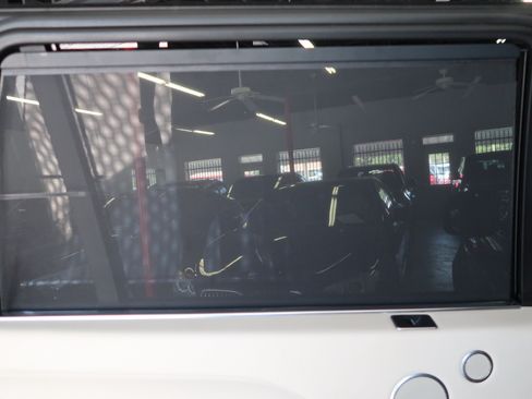 Used 2014 Land Rover Range Rover Long Wheelbase Supercharged AWD/4WD image 44
