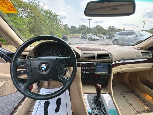 Used 2001 BMW 740iL RWD image 12