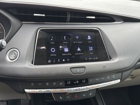 Used 2019 Cadillac XT4 Premium Luxury w/ Cold Weather Package image 29