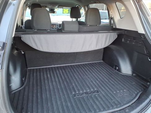 Certified 2018 Toyota RAV4 LE image 11