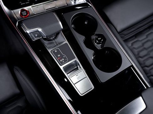 Used 2026 Audi RS 6 performance image 46