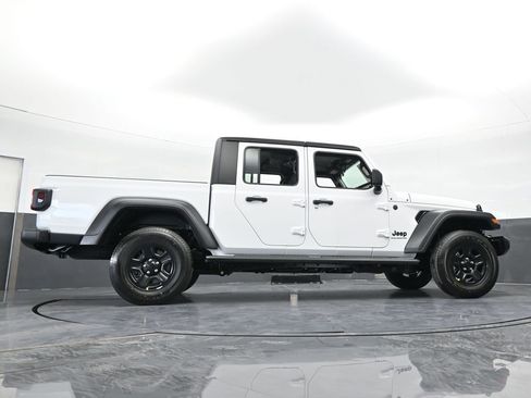 New 2026 Jeep Gladiator Sport image 56