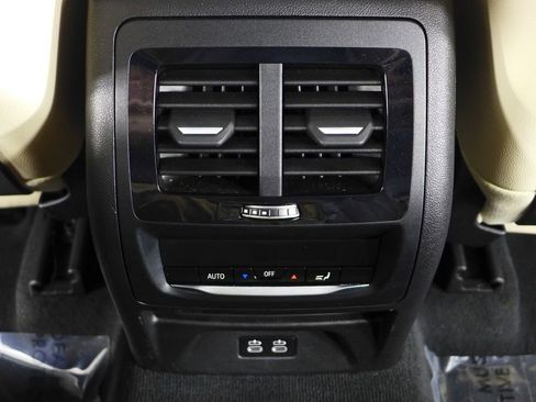 Certified 2023 BMW X3 sDrive30i w/ Convenience Package image 24